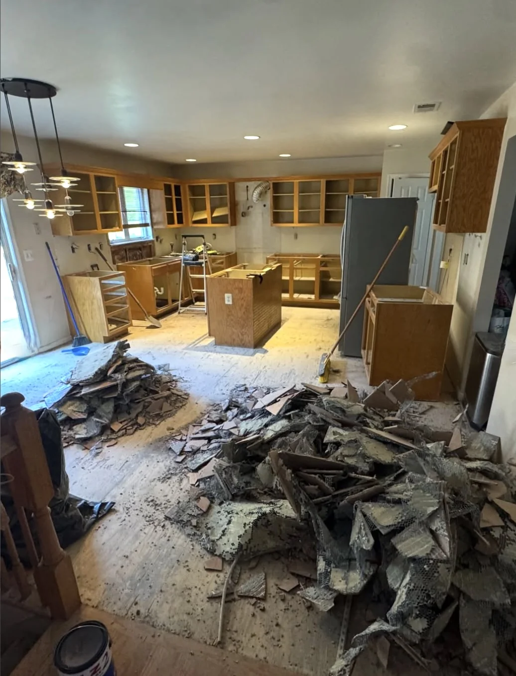 Full Kitchen Remodel During